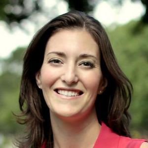 Meet your Posher, Caroline